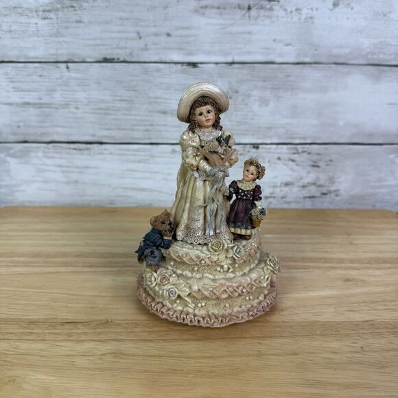 Boyds Collection Yesterdays’ Child WEDDING MARCH Music Box 272052 - Picture 1 of 5